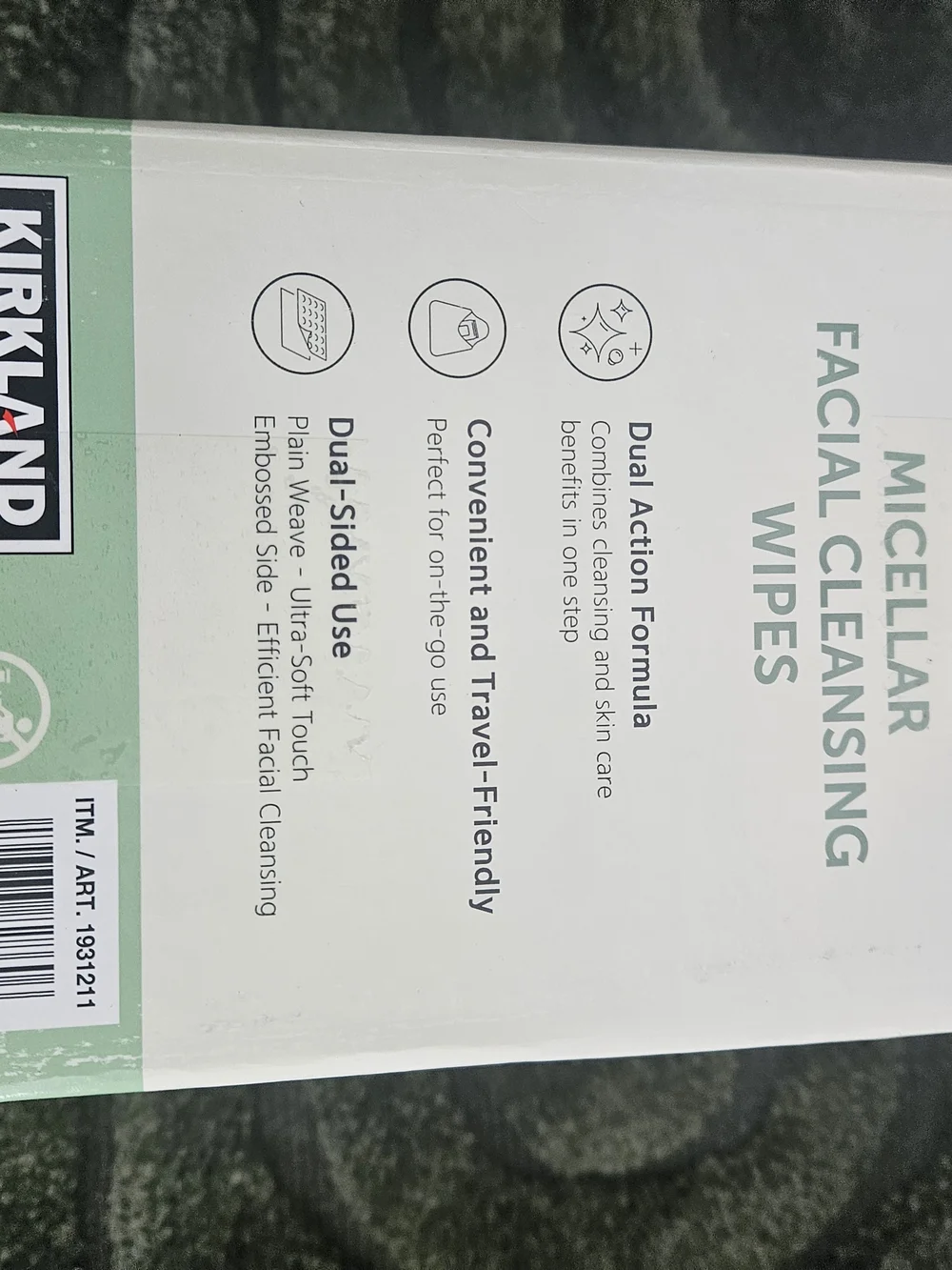 Kirkland Signature Micellar Facial Cleansing Wipes - Mint Green & White Pack